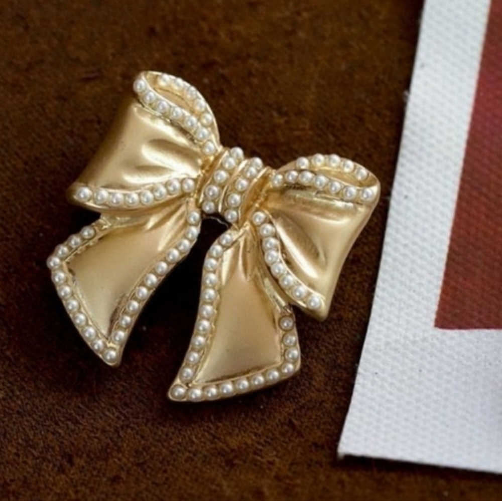 NWOT - Faux Pearl Decor Bow Brooch - Picture 3 of 7